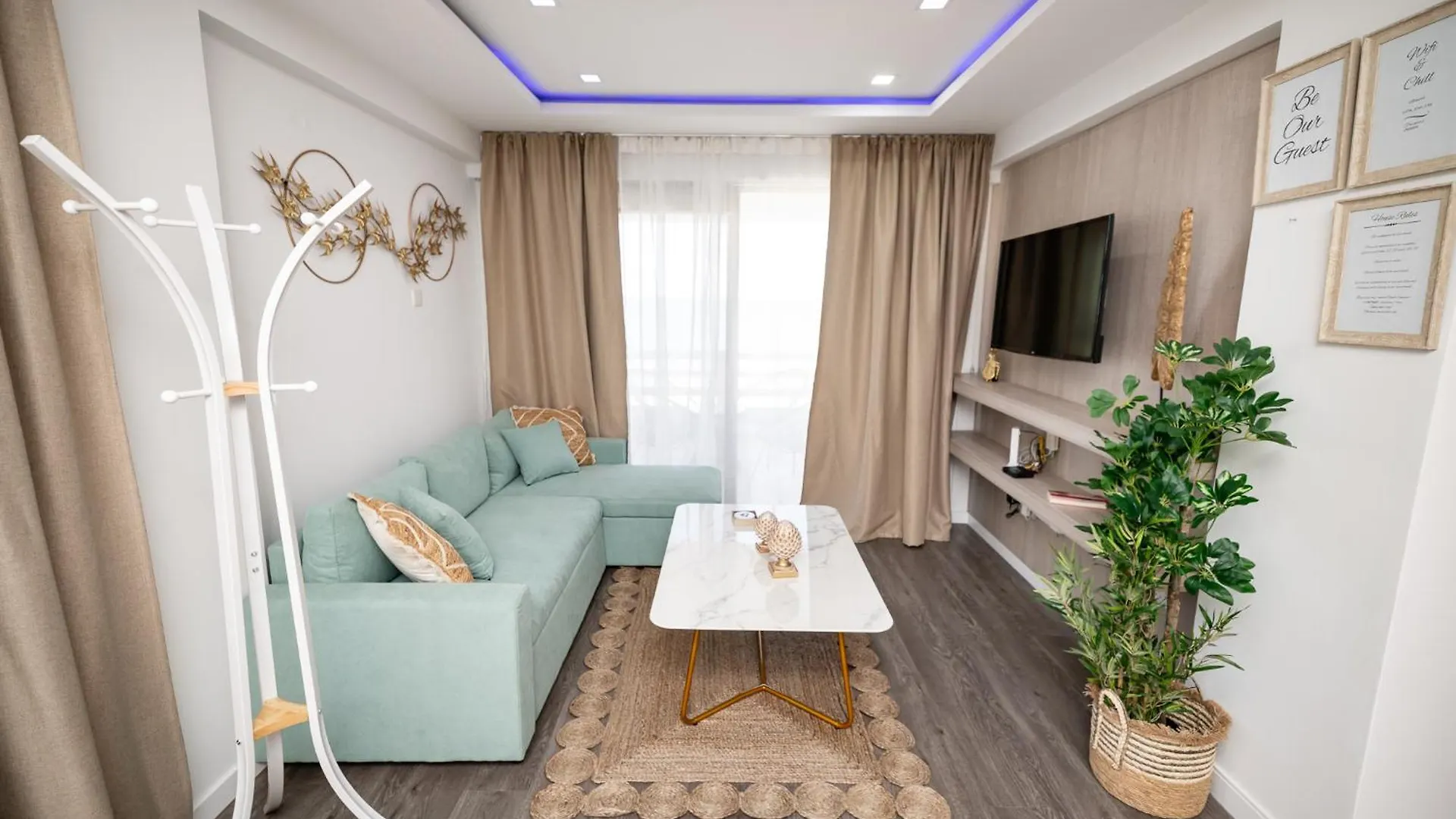 Lazuli Beachfront Sea View Ap144 Ларнака 0*,  Кипр